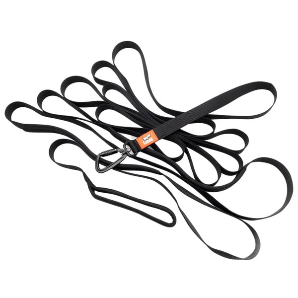 Black 7m long dog training recall lead for medium-large dogs with locking carabiner, padded handle and grab points.